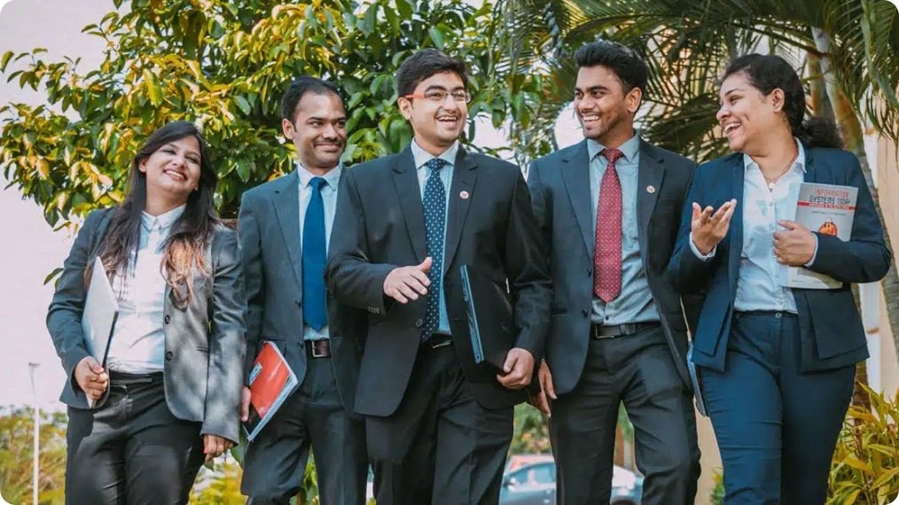 Global networking & access to alumni